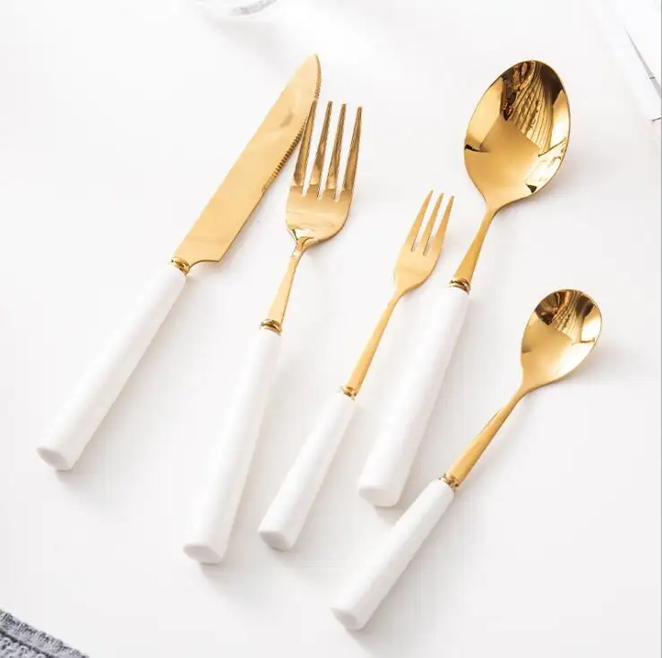 Одноразовая матовая Золотая посуда, набор для ужина, роскошная керамическая посуда для отеля, свадьбы, вечеринки