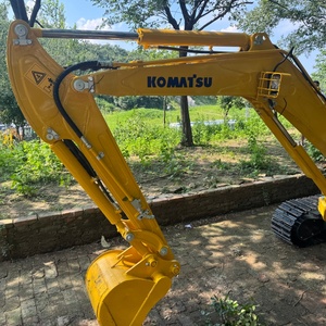 Fabriqué au Japon, excavatrice Komatsu PC35 d'occasion, 3,5 tonnes, excavatrice Komatsu PC40 hydraulique sur chenilles d'occasion, faible nombre d'heures de travail - Product Image 5