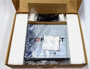 Licenza Enterprise Fortinet FC-10-F100F-928-02-12 per FortiGate-100F, Protezione Avanzata dalle Minacce FortiCare per 3 Anni - Product Image 4