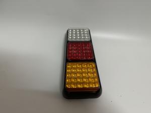 10-30V 직사각형 테일 라이트 고휘도 75 LED 트럭 트레일러 후방 정지 역 지시등 램프 캠핑카 버스 밴 - Product Image 3