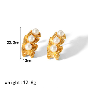 ต่างหูมุกทรงเรขาคณิต 18K ทองคำขาว สแตนเลสสตีล ขอบติดแบบ Bezel เหมาะสำหรับใส่ทุกวัน - Product Image 4