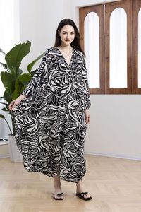 Couverture de plage tissée à la main en rayonne florale respirante grande taille Robe de <span class=keywords><strong>vacances</strong></span> d'été décontractée Bikini 16 couleurs Protection solaire Midi - Product Image 3