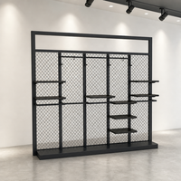 Étagère murale en treillis métallique pour vêtements, avec étagères cantilever et cadre lumineux supérieur, sur mesure