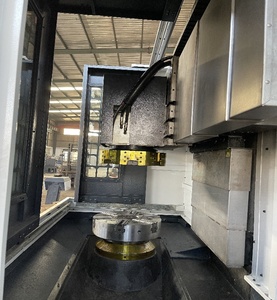 Tour CNC vertical UYANG VT5060 Taïwan, robuste, diamètre <span class=keywords><strong>de</strong></span> rotation maximal 600 mm, haute précision, commande GSK, économie d'énergie - Product Image 3