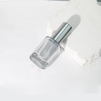 Flacon de parfum cylindrique en verre haut de gamme de 10 ml, rechargeable, vide, avec emballage en boîte, modèle 937139551709, sans diffuseur à bâtonnets