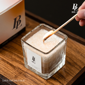 เทียนหอม BILA 155 กรัม ทำจากขี้ผึ้งถั่วเหลือง เป็นมิตรต่อสิ่งแวดล้อม ทำด้วยมือ คุณภาพพรีเมียม สำหรับตกแต่งภายในบ้าน เหมาะสำหรับเทศกาลคริสต์มาส วันขอบคุณพระเจ้า และวันแม่ - Product Image 6