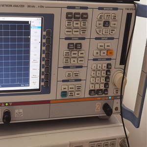Analizador de Redes Rohde & Schwarz ZNA43 Usado, de 10 MHz a 26.5/43.5 GHz - Product Image 3
