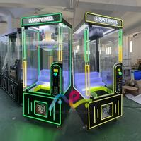 Ventes directes d'usine 60 Clip Machine de jeu à pièces Arcade Clip Prizes Machine