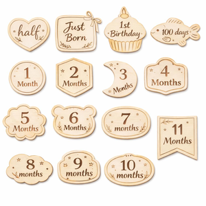 Lot de 15 cartes de jalons mensuels pour bébé <span class=keywords><strong>en</strong></span> <span class=keywords><strong>bois</strong></span> naturel brut, gravées au laser, modernes, DIY, pour décoration intérieure, avec empreinte de pied d'Halloween - Product Image 1
