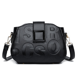 กระเป๋าถือดีไซน์ใหม่สำหรับผู้หญิง กระเป๋าสะพายข้างผู้หญิงขนาดใหญ่หรูหรา พิมพ์ลายตัวอักษร กระเป๋าโท้ทผู้หญิง - Product Image 1