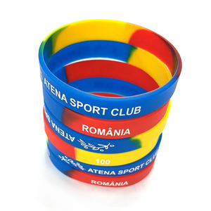 Vente en gros de bracelets en caoutchouc et de bracelets de baseball en silicone Bracelets en <span class=keywords><strong>plastique</strong></span> personnalisés Bracelets en caoutchouc personnalisés - Product Image 3