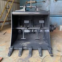 Godet mélangeur à béton pour chargeuse compacte hautement efficace, en acier Hardox400, pour pièces de machines de construction de 1 à 50 tonnes