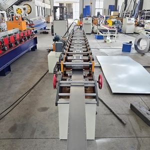 Sistema de formación de rollo personalizado Omega de alta velocidad popular de México con herramientas integradas - Product Image 4