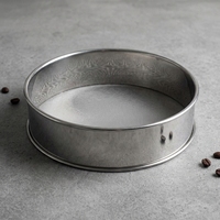 Tamis à farine cylindrique en acier inoxydable 304 avec base évasée et corps rainuré pour poudre de cuisine