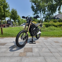 Moto tout-terrain électrique Surron Ultra Bee, autonomie de 115 km, vitesse de 50 km/h, modèle 2026