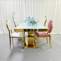 Mesa de Comedor de Lujo de Acero Inoxidable Dorado con Cubierta de Vidrio Templado, Adecuada para Decoración de Fiestas y Alquiler