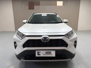 Buen <span class=keywords><strong>Precio</strong></span> para Auto Usado en Buenas Condiciones, <span class=keywords><strong>Toyota</strong></span> <span class=keywords><strong>RAV4</strong></span> <span class=keywords><strong>2022</strong></span> 2.5L Híbrido E-CVT 2WD Edición Elite con Techo Corredizo, SUV en Stock - Product Image 2