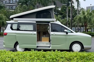 <span class=keywords><strong>Camping</strong></span>-<span class=keywords><strong>car</strong></span> familial d'occasion Free Kingdom Vala 2025 Pro pour longs voyages et excursions en plein air - Product Image 2