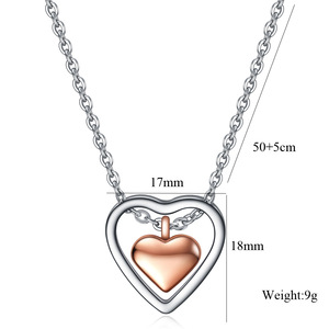 Collar con Colgante de Acero Inoxidable en Forma de Corazón con Corazón Interior Chapado en Oro, Joyería Romántica Unisex para Regalo - Product Image 2