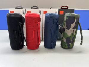 ลำโพงบลูทูธ FL1P6 แบบพกพา ผ้าหุ้ม สำหรับใช้กลางแจ้งและในบ้าน เสียงสเตอริโอเบสหนัก ขนาดเล็ก ชาร์จไฟได้ ขายส่งจากโรงงาน - Product Image 6