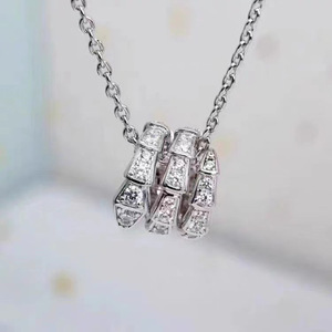 Collana con Ciondolo a Forma di Serpente alla Moda per Donne, Gioiello Unico e Affascinante - Product Image 6