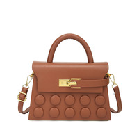 Sac à main 3D à pois pour femme, petit sac mignon en cuir PU avec poignée supérieure et bandoulière, fermoir doré, sac à main tendance
