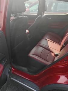 2022 Excelente estado Stock Cars Dongfeng <span class=keywords><strong>Fengon</strong></span> 500 SUV <span class=keywords><strong>5</strong></span> asientos 1,<span class=keywords><strong>5</strong></span> T Manual/transmisión automática a la venta - Product Image 5