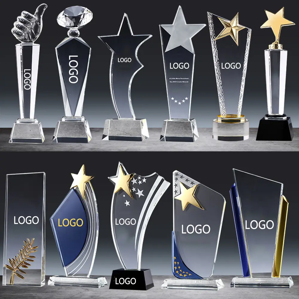 Design gratuito personalizzato qualsiasi, forma campione trofeo premio coppa stella in cristallo bianco/