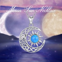 Collar vintage de Plata de Ley 925 con nudo celta, colgante de media luna y sol con ópalo azul