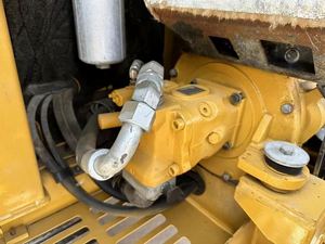 Miniexcavadora Hidráulica Usada Original de Segunda Mano CAT 305.5 505.5E 305.5E2 de 5 y 6 Toneladas, Estable, para Trabajos de Excavación, con Martillo Rompedor, la Más Vendida - Product Image 5
