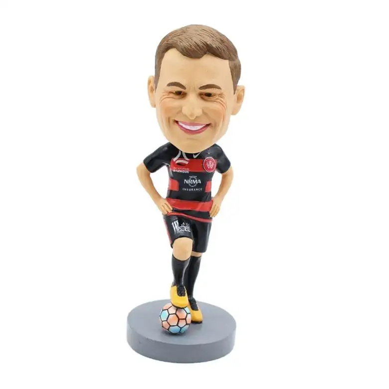 Resin Crafts New Product Custom Bobblehead Sports Figure Gift For Enthusiastic Football Clubhouses Contemporary Sports Bars