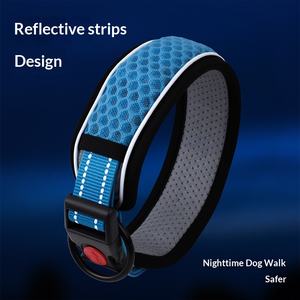 Conjunto de Correa y <span class=keywords><strong>Collar</strong></span> Reflectante Moderno para Perros, Correa Ajustable de Pelo de Gato con Tiras Reflectantes para Todas las Estaciones, Seguridad Nocturna para Caminar, Talla Grande - Product Image 5