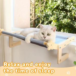 Hamaca de madera para gatos, cama rectangular ajustable para gatos medianos, diseño de estrella para tomar el sol en ventana o balcón - Product Image 2