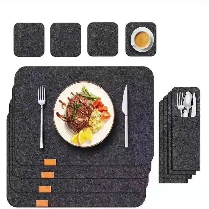 Tùy Chỉnh Thiết Lập Của 3 Chịu Nhiệt Bảng Thảm Dày Cảm Thấy Placemat Coaster Đặt Bảng Thảm Với Nổi PU Logo