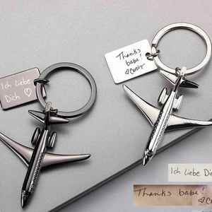 Llavero de Metal con Diseño de Avión de Combate 3D Personalizable de Fábrica, Regalo de Aviación, Grabado Láser, Impresión, Colgante en Blanco - Product Image 1