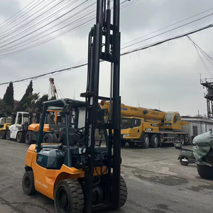 Chariot élévateur Toyota d'occasion de haute qualité, moteur diesel d'origine, mât double/triple entièrement libre, 3,5/4/5/6/7/8/10/12/15/16/18 tonnes, à vendre - Product Image 1