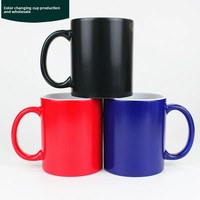 Vente en gros de tasses magiques personnalisées de 11 oz, changeant de couleur, noir, rouge, bleu, mat, sublimation, transfert thermique, céramique, grès, moderne