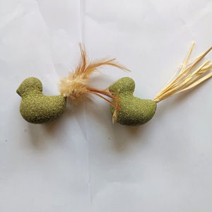 Juguete de hierba gatera Natural de gran venta, juguetes para masticar gatos de seguridad en múltiples formas, juguete interactivo para gatos Silvervine Matatabi con pluma de rafia - Product Image 5