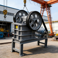 Concasseur à mâchoires diesel mobile avec moteur et roulement à roulettes haute rigidité, capacité maximale de 10 t/h pour le concassage de roches et de minerai de fer