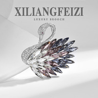 Broche Classique XILIANGFEIZI en Cristal Bleu et Rouge en Forme de Cygne, Accessoire Élégant et Stylé pour Manteau d'Hiver