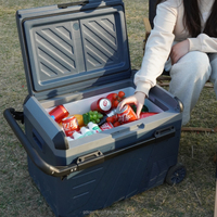 35L Camping al aire libre Congelador 12V/24V Nevera de coche con barra de tracción y rueda
