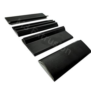 Profilés en plastique PVC PC personnalisés pour résistance aux chocs UV Garniture rigide et flexible pour bateau, fournitures de supermarché - Product Image 2