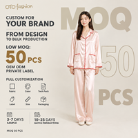 Ensemble deux pièces rose aspect satiné pour femme, pyjama à manches longues et boutons sur le devant, vêtements de détente, fabricant OEM personnalisé