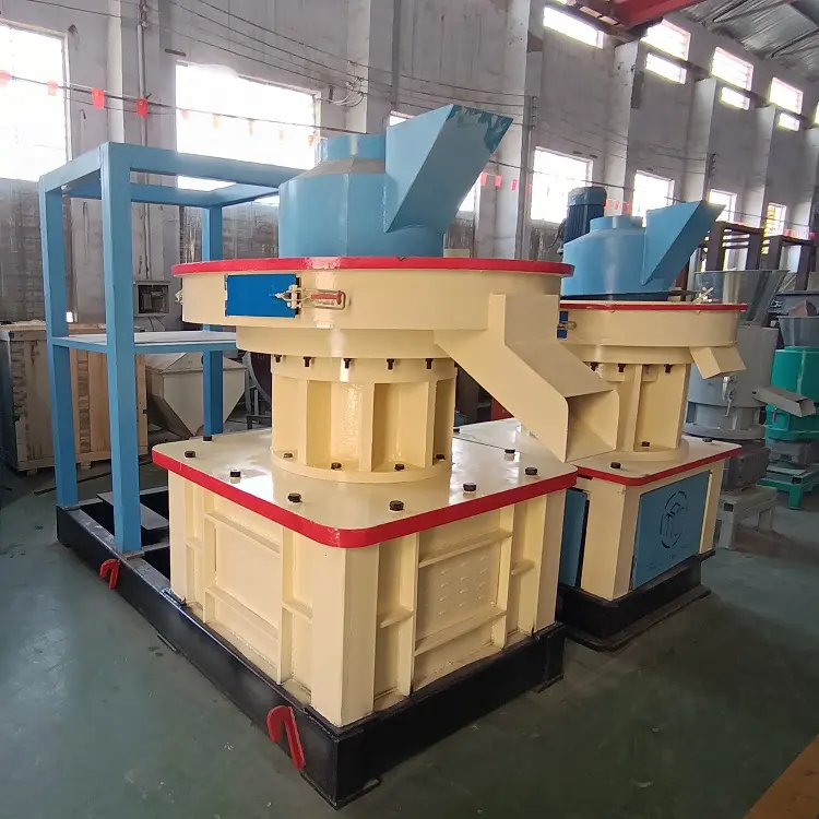 Factory price vertical ring die 4-12mm wood pellet making machine manufacturers in wooden pallets production line