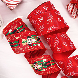 Ruban filé rouge à haute ténacité avec motifs de personnages de dessins animés de Noël et de buffles, idéal pour l'emballage cadeau - Product Image 3