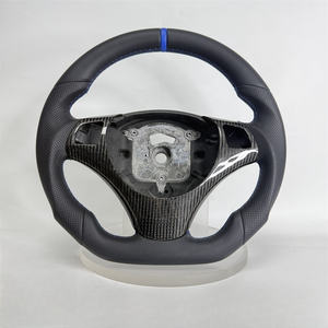 Volante de cuero de carbono personalizado para <span class=keywords><strong>BMW</strong></span> Serie 3 Serie 2 X3 E39 E60 M5 E61 E81 E82 E83 E87 E89 E90 E91 E92 E93 E70 E71 Coche - Product Image 6