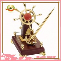 Accessoires de Navigation en métal doré, Souvenir personnalisé en forme de gouvernail, décoration en métal et Jade