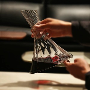 מתקן יין קריסטל אירופאי מודרני יוקרתי, דקנטר יין אדום, מנופח ביד, ידידותי לסביבה, קיבולת 1000-1500 מיליליטר, מותג JBJ - Product Image 2