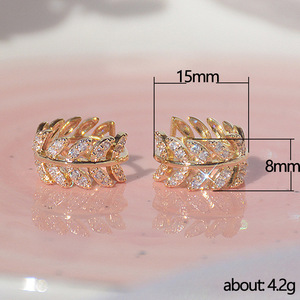 Orecchini a polsino a forma di foglia per donna, stile dolce e naturale, accessori per l'orecchio da indossare tutti i giorni - Product Image 5