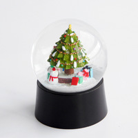 Décorations de boules d'eau de Noël en résine livraison rapide boule de neige artificielle artisanat Sculpture modèle boule à neige ornements